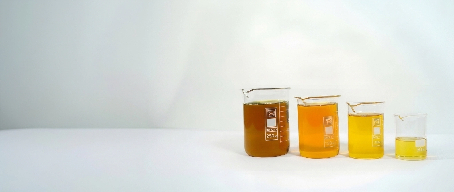 Base oil for industrial lubricant production